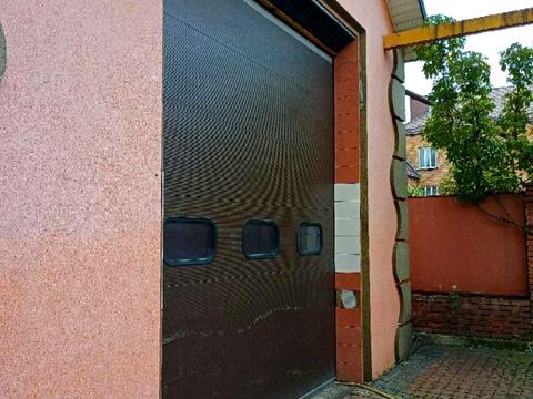 будинок за адресою Академіка Малиновського вул., 5
