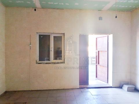 комерційна за адресою Вокзальна вул., 18