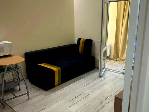 квартира за адресою Михайла Максимовича вул. (Онуфрія Трутенка), 28-Д