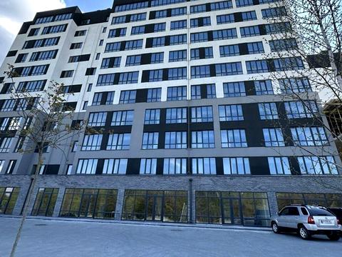 комерційна за адресою Озерна вул., 14/1