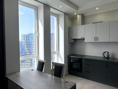 квартира за адресою Миколи Міхновського бульв. (Дружби народів), 14/16