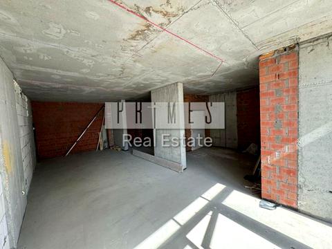 комерційна за адресою Юрія Кондратюка вул., 5