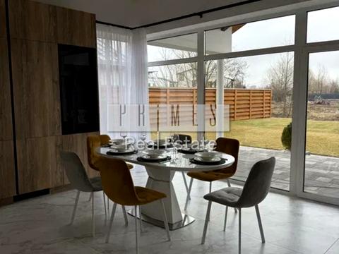 будинок за адресою 126-та Садова вул.