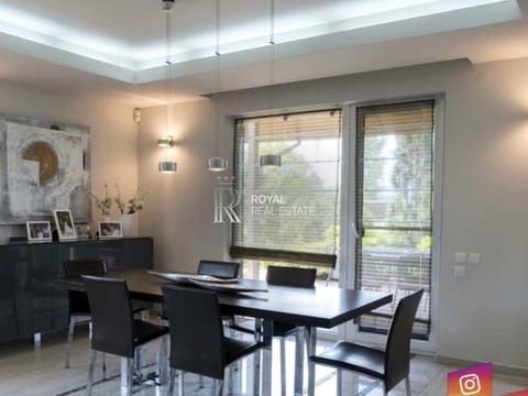 будинок за адресою Центральна