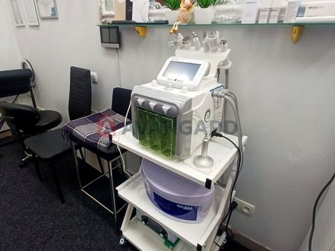 комерційна за адресою Січеславська вул., 6