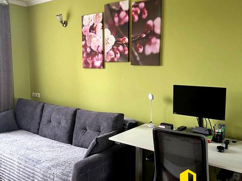 квартира за адресою Івана Величковського вул., 7