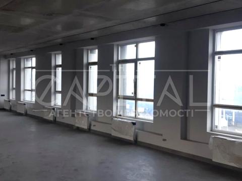 коммерческая по адресу Степана Бандеры просп. (Московський), 8