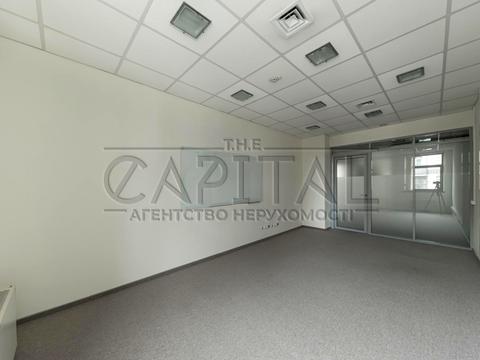 комерційна за адресою Ярославів Вал вул., 23-А