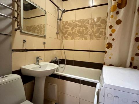квартира за адресою Івана Богуна вул., 12