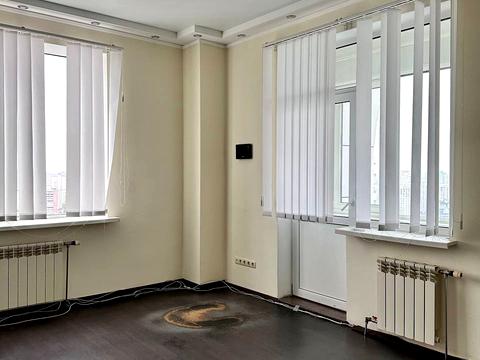 комерційна за адресою Срібнокільська вул., 3-Б