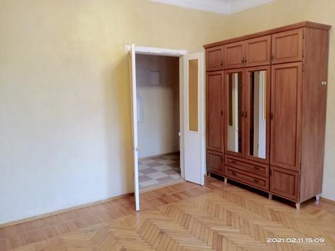 комерційна за адресою Троїцька вул., 28