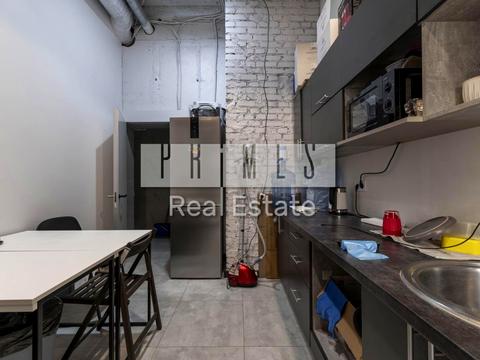 коммерческая по адресу Андрея Верхогляда ул. (Михайла Драгомирова), 17-Б