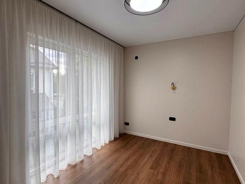 будинок за адресою Центральна вул.