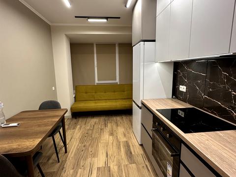 квартира за адресою Івана Білика вул. (Яблунева), 4