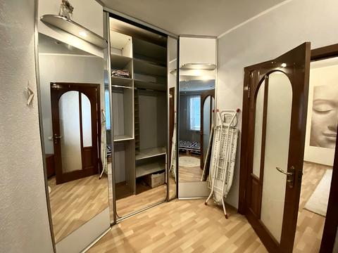 квартира за адресою Джохара Дудаєва вул. (Єсеніна), 9