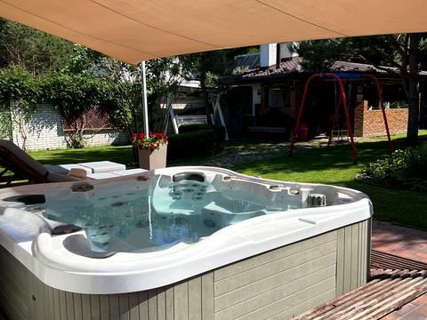 будинок за адресою смт. Козин, Козацька вул.