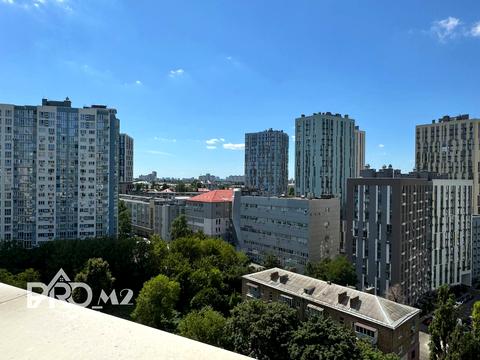 квартира по адресу Патриарха Мстислава Скрипника ул., 40