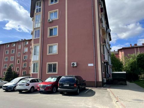 комерційна за адресою Волошкова вул., 74