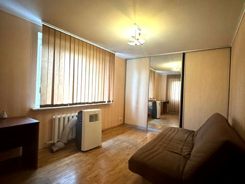 будинок за адресою Петропавлівська вул., 111/1