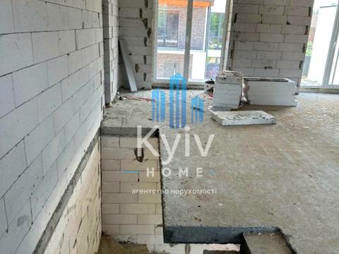 будинок за адресою с. Вишеньки, Приозерна, 7
