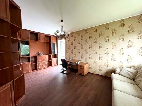 будинок за адресою Дзержинского, 8