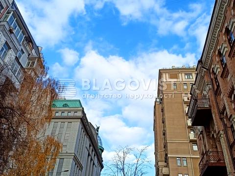коммерческая по адресу Архитектора Городецкого ул., 17/1