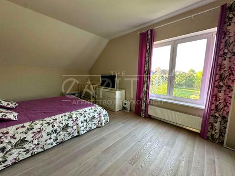 дом по адресу Космонавтів