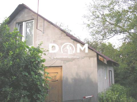 дом по адресу вул. 16-а Садова, 45