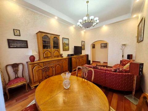 квартира за адресою Велика Житомирська вул., 10