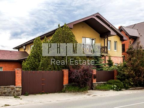 будинок за адресою Зоряна вул.