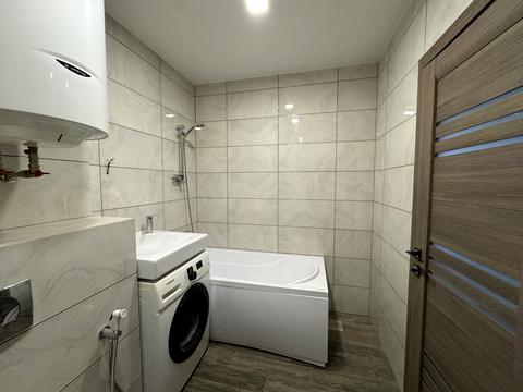 квартира по адресу Луговская ул., 248