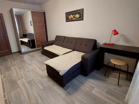 квартира за адресою Космічна вул., 3-А