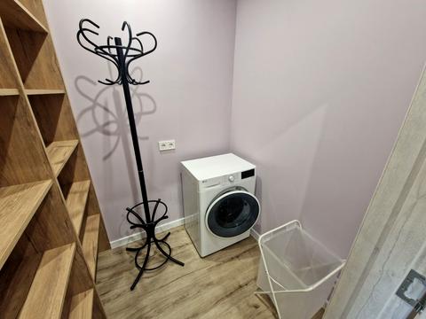 квартира за адресою Олександра Олеся вул., 3