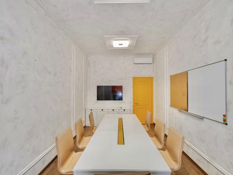 комерційна за адресою Євгена Чикаленка вул. (Пушкінська), 33