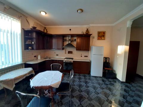 квартира за адресою Євгена Чикаленка вул. (Пушкінська), 25