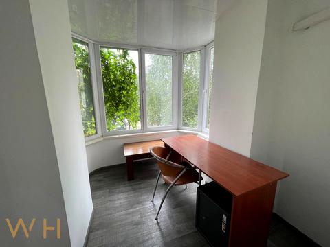 коммерческая по адресу Левка Лукьяненко ул. (Маршала Тимошенко), 2-Л