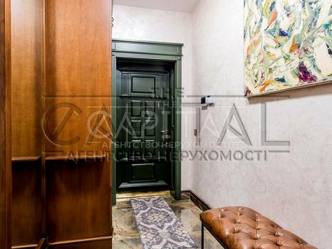 будинок за адресою світанкова, 10