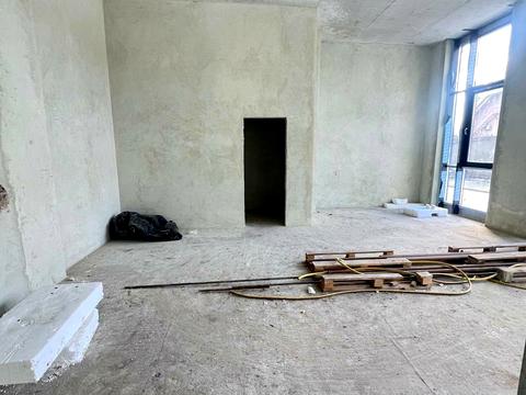 комерційна за адресою Володимира Навроцького вул., 4