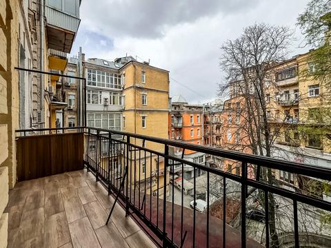 квартира за адресою Богдана Ступки вул. (Станіславського), 3