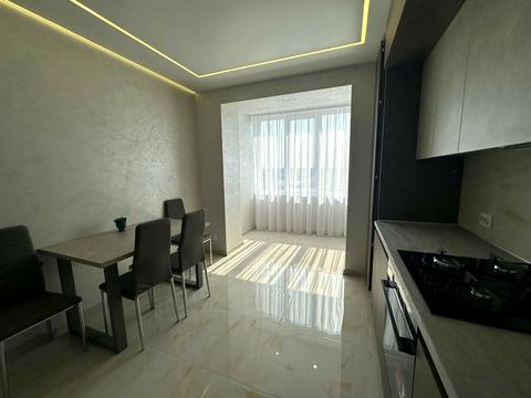 квартира за адресою Богдана Хмельницького вул., 57