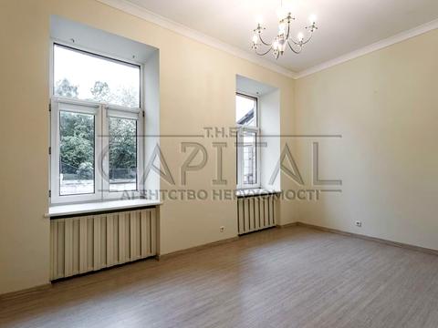 коммерческая по адресу Лютеранская ул., 12