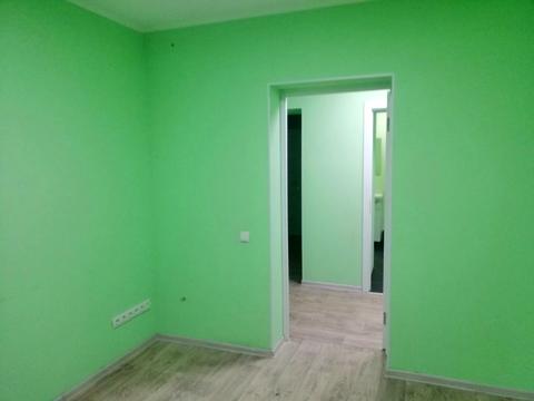 комерційна за адресою 23 Серпня вул., 4