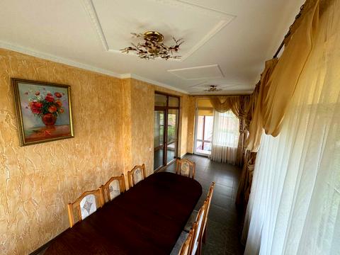 дом по адресу івасюка, 28