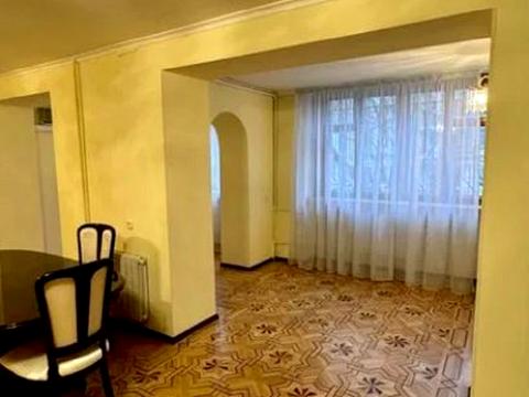 квартира за адресою Базарна вул., 3/11