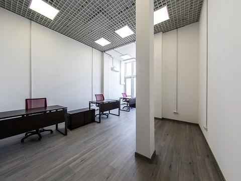 комерційна за адресою Саксаганського вул., 121а