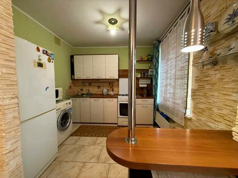квартира по адресу Баяна ул., 66