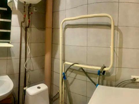 квартира за адресою Високовольтна вул., 18
