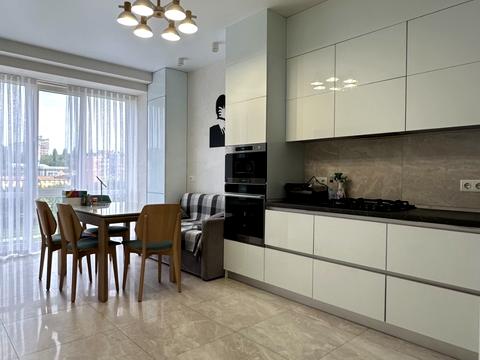 квартира за адресою Старокостянтинівське шосе, 5
