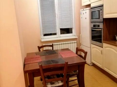 квартира по адресу Семинарская ул., 18/20