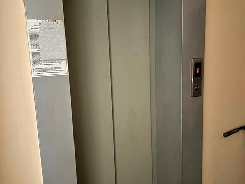 квартира по адресу Машинобудівників ул., 19/21